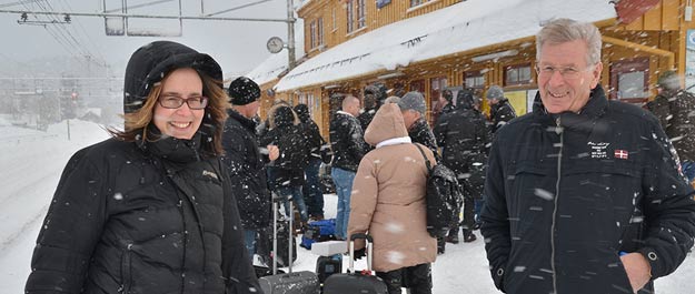 Venter på toget på Geilo: Rådgiver i Asplan Viak