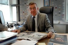 Bildet: Knut Eggum Johansen i Konkurransetilsynet slår hardt ned på prissamarbeid. (foto: Marit Hommedal)