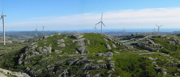 Bildet: Slik kan Tellenes vindpark i Rogaland komme til å se ut. NVE har gitt konsesjon for hele 200 MW samlet effekt. (Fotomontasje: konsesjonssøknad)