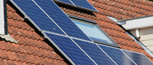 Folk vil vente med solcellepanel