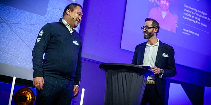 James Bell Ocampo, IT- og digitaliseringsdirektør i Heidenreich sammen med Mikkel Nielsen, adm.dir. i Byggtjeneste under NOBB-konferansen.