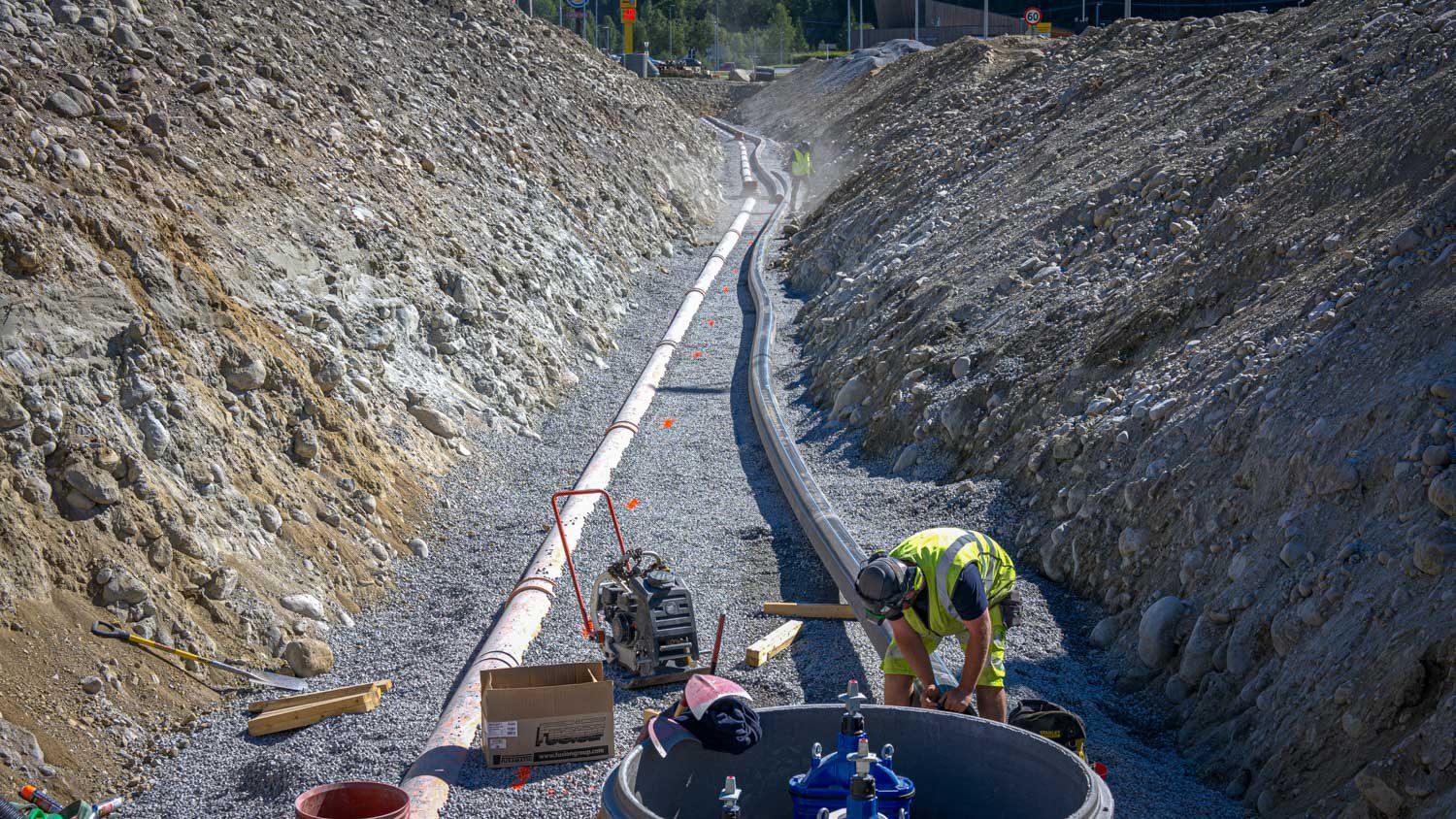 Legger PP i avløpsledning med lite fall