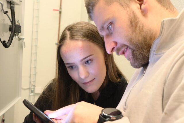 – Jeg vil anbefale automasjon til de som er både teoretisk og praktisk anlagt