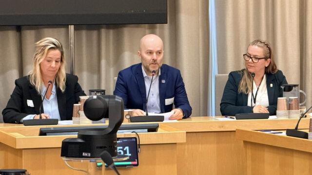 – Vi ber Stortinget gi regjeringen i oppdrag å utrede en «Norgespris 2.0»